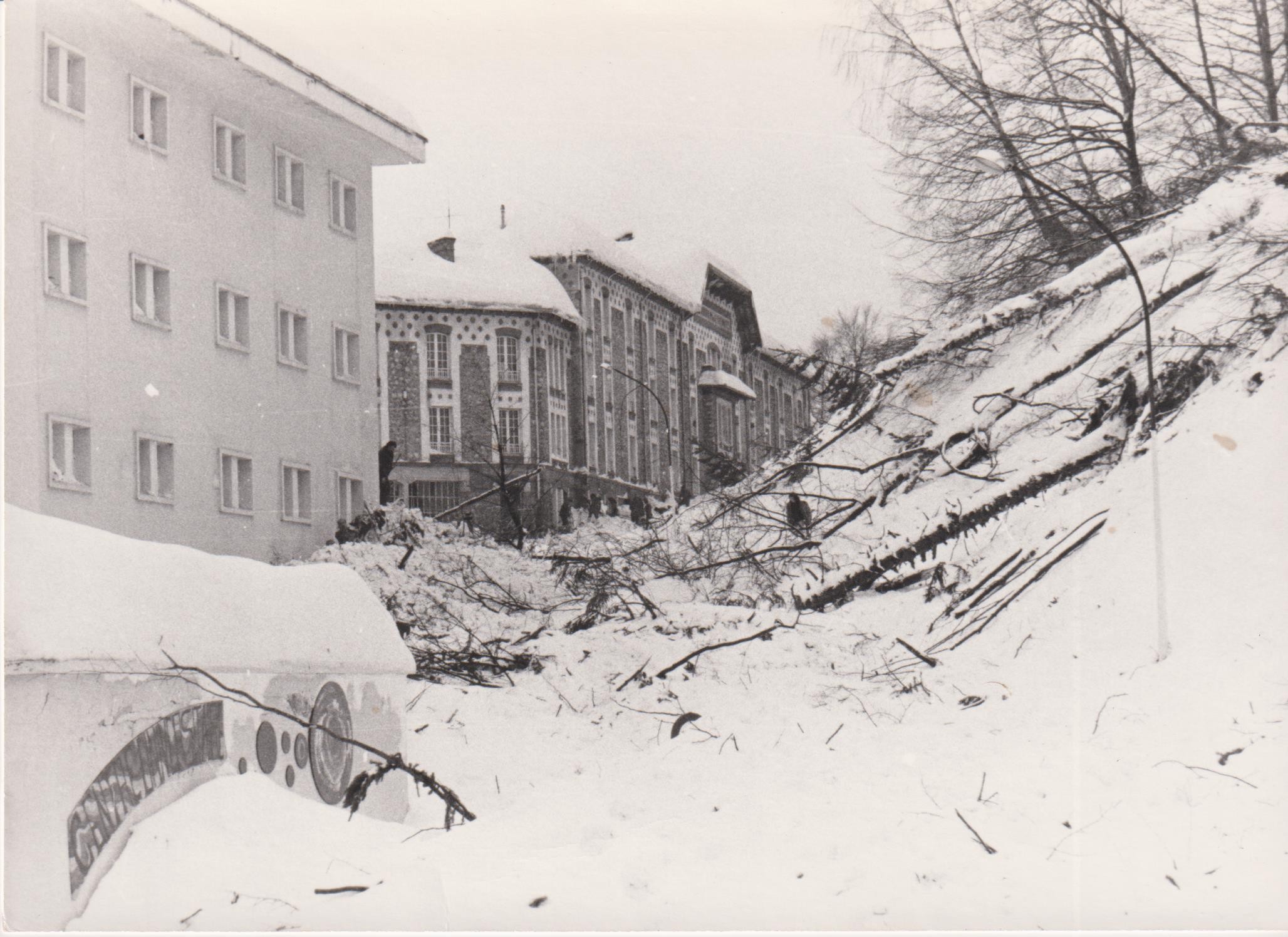 Coulee neige janvier 1981 sanas